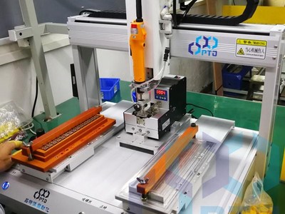 專業電子鎖智能鎖自動打螺絲機器人 深圳市品特佳自動化設備的創新解決方案